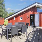 4 Star Holiday Home In Hals 펜션