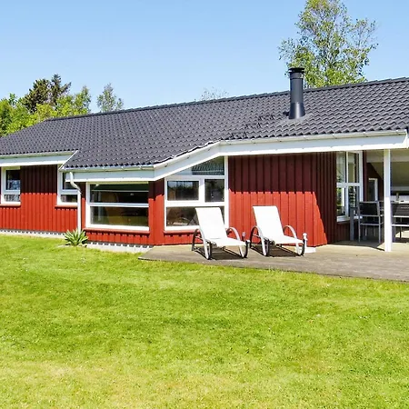 Casa de Férias 4 Star Holiday Home In Hals *