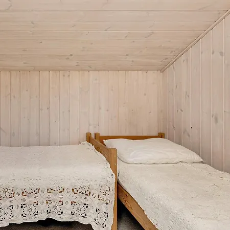 4 Star Holiday Home In Hals Casa de Férias *