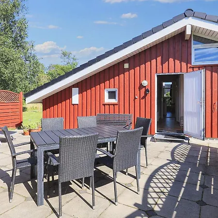 4 Star Holiday Home In Hals Casa de Férias