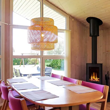 Semesterbostad 4 Star Holiday Home In Hals *