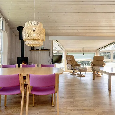 4 Star Holiday Home In Hals