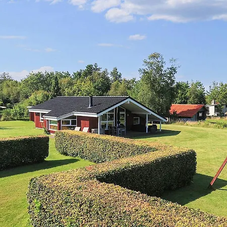 Semesterbostad 4 Star Holiday Home In Hals